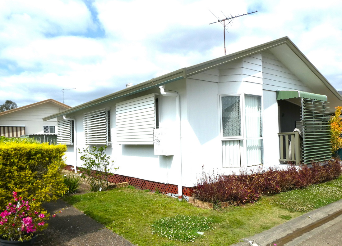 Front of Lot 59